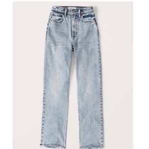 Abercrombie Ultra Hi-Rise 90s Straight Jeans